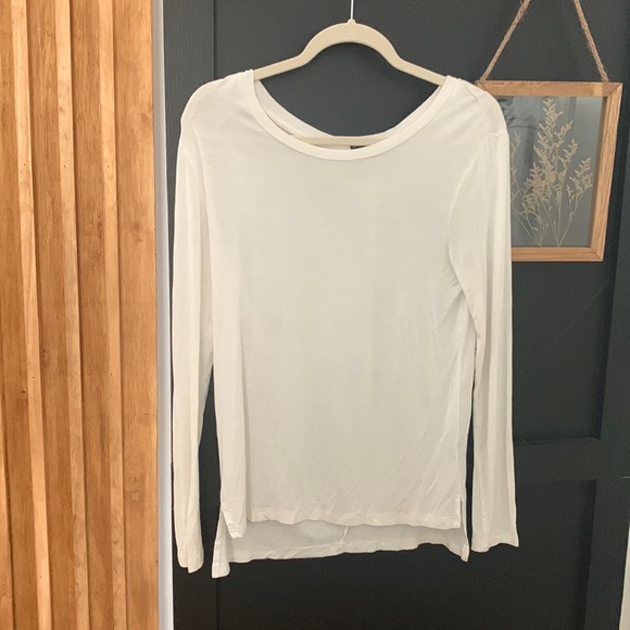 David Lerner Basic Pullover Longsleeve Top. Size XS - Picture 2 of 10